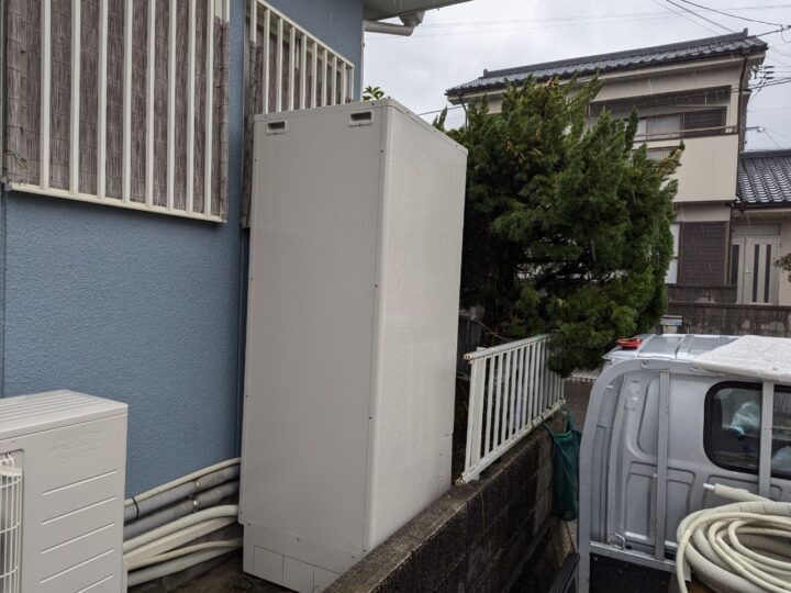 鹿児島市皇徳寺台 エコキュート交換工事